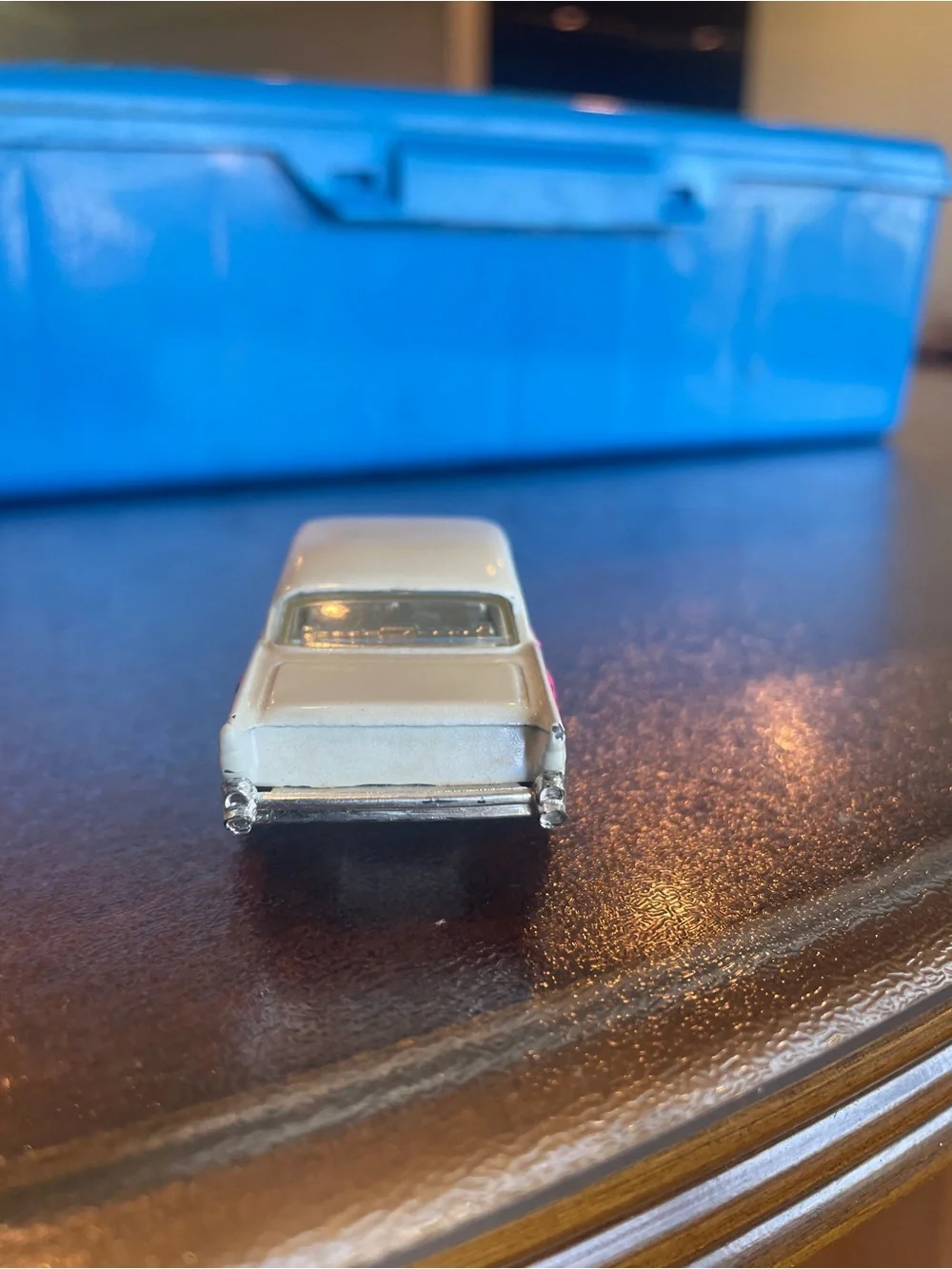 1996 Matchbox Super Fast MB-4 ‘57 Chevy Bel Air Hardtop White w/90s Graphics